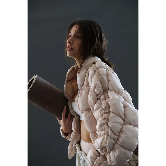 New Free People Scrunchy Glossy Pippa Packable Puffer Jacket sz L - Picture 3 of 9